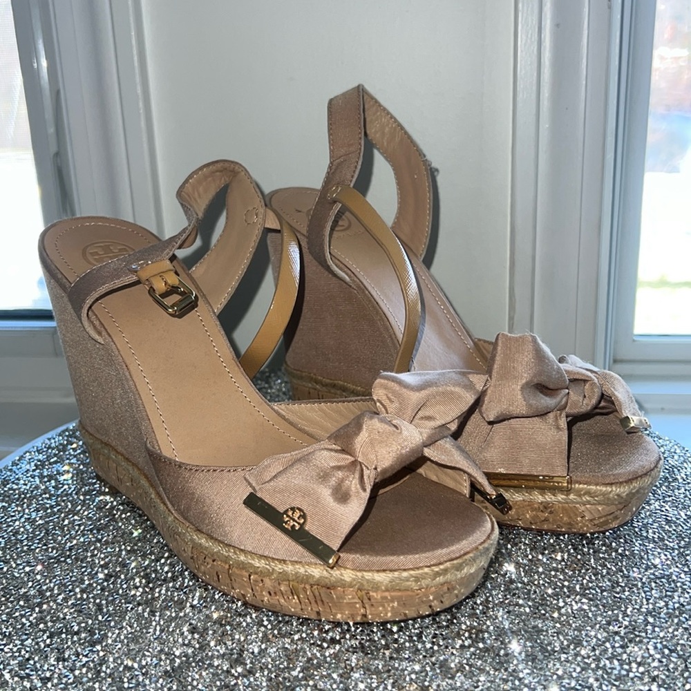 Tory Burch Penny Wedge size 11